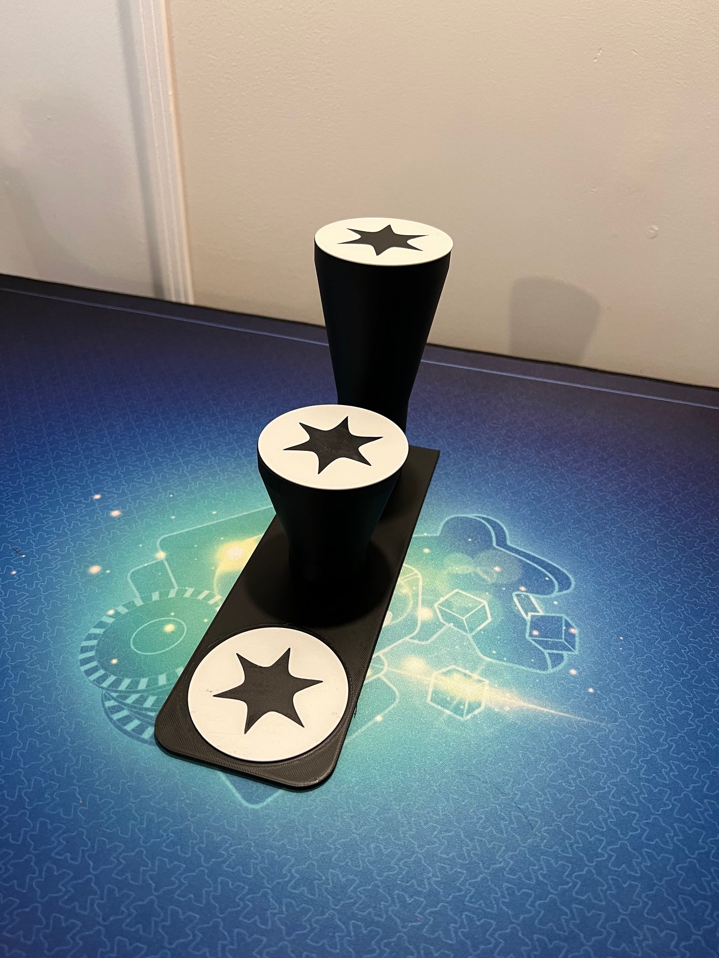 Support triple pour pokéballs + énergies par 3