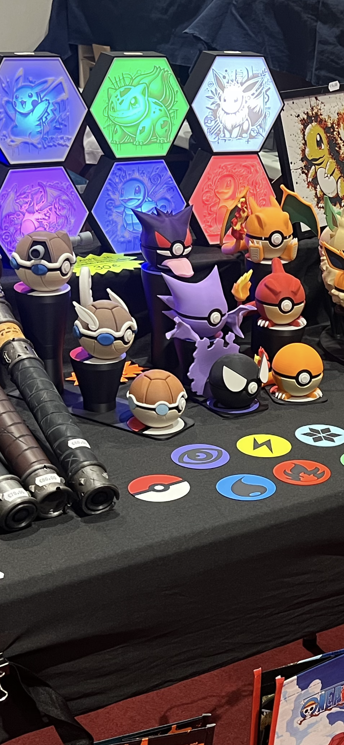 Support triple pour pokéballs + énergies par 3