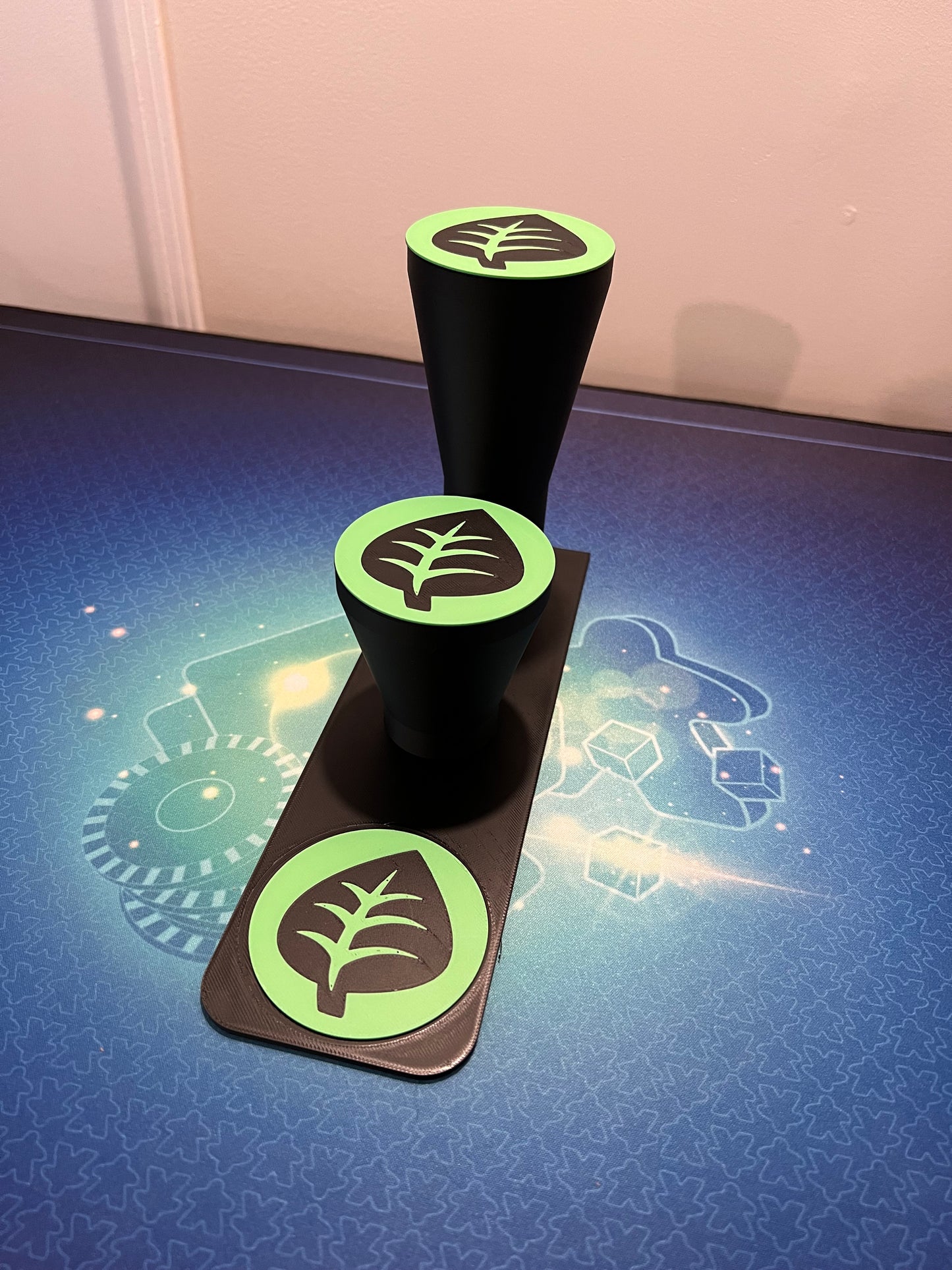 Support triple pour pokéballs + énergies par 3