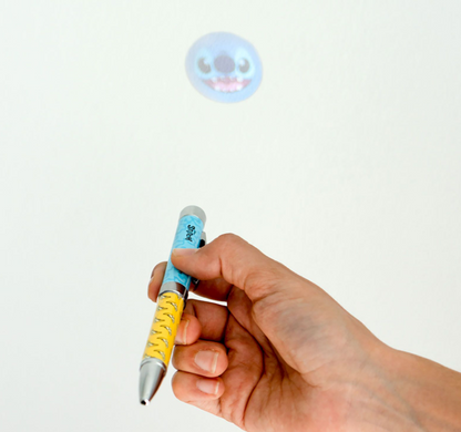 DISNEY - Notebook Stitch Fourrure + Stylo-Bille Lumineux - Format A5