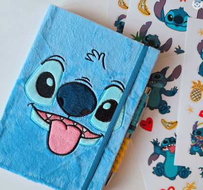 DISNEY - Notebook Stitch Fourrure + Stylo-Bille Lumineux - Format A5